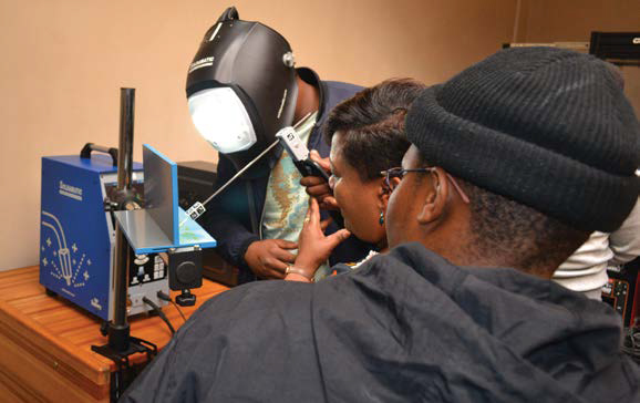 SAIW awards NDT and Weld inspection bursaries