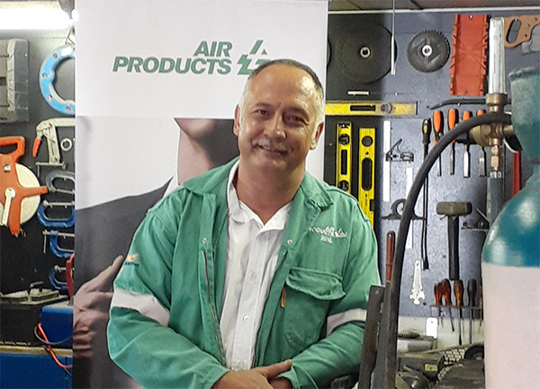 Welding specialist Sean Young of Air Products