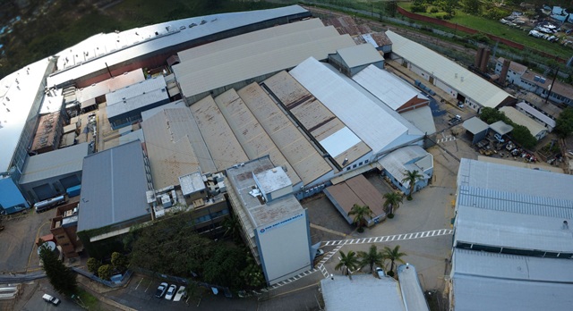 The newly refurbished Pretoria Power Transformers facility provides extensive manufacturing capacity with 40 000 m2 under roof