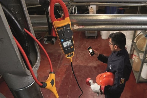 True RMS clamp meter for electrical troubleshooting