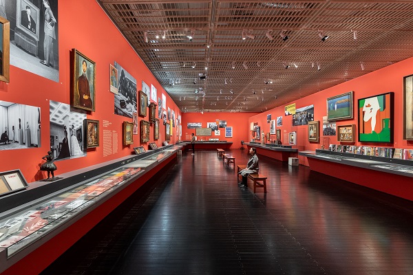 Light architecture and sustainability in the expansion of a cultural icon