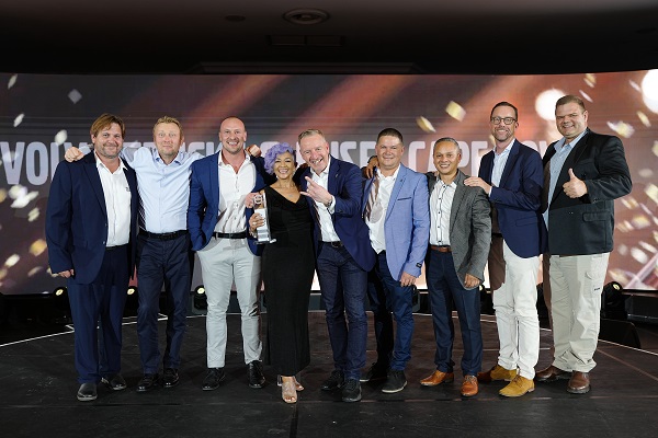 Volvo Trucks Honours Top Dealers