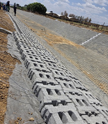 Armorflex 180 blocks chosen for stormwater channel management