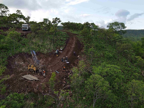 ALTONA REE assay results confirms heavy rare earths enrichment associated to fluorspar