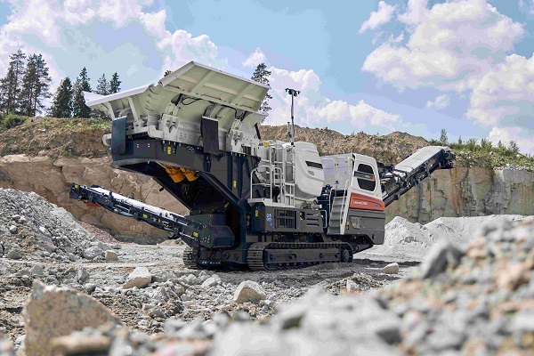 Next generation Lokotrack LT400J delivers high output enregy efficient primary crushing