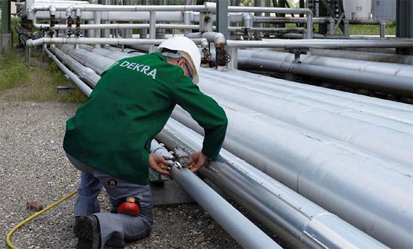 Safety and NDT in complex high risk environments
