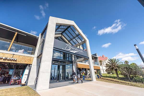 Gqeberhas Boardwalk Mall Precinct is drawing crowds as construction continues apace