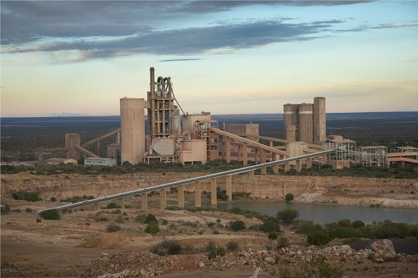 Cutting carbon emissions with cement extenders.jpg