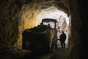 Protecting important underground mine assets in real time